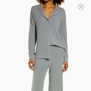 SKIMS Kim Kardashian pajama set  NWT